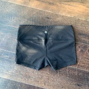 Lululemon Black Polka Dot Wunder Under 2” Shorts